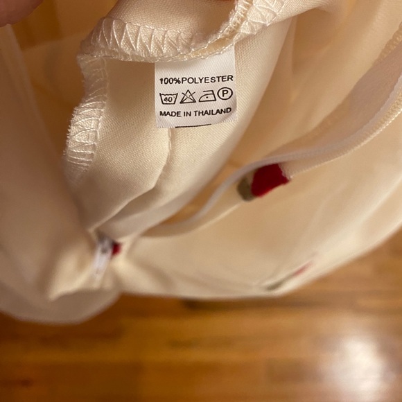 Magnolia Park Vintage Style Tulle Dress with embroidered roses - Picture 5 of 10